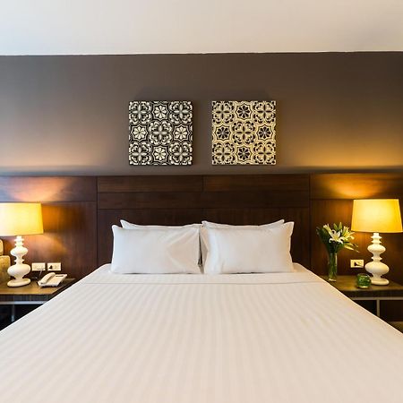 Sea Me Spring Hotel Pattaya Exterior foto