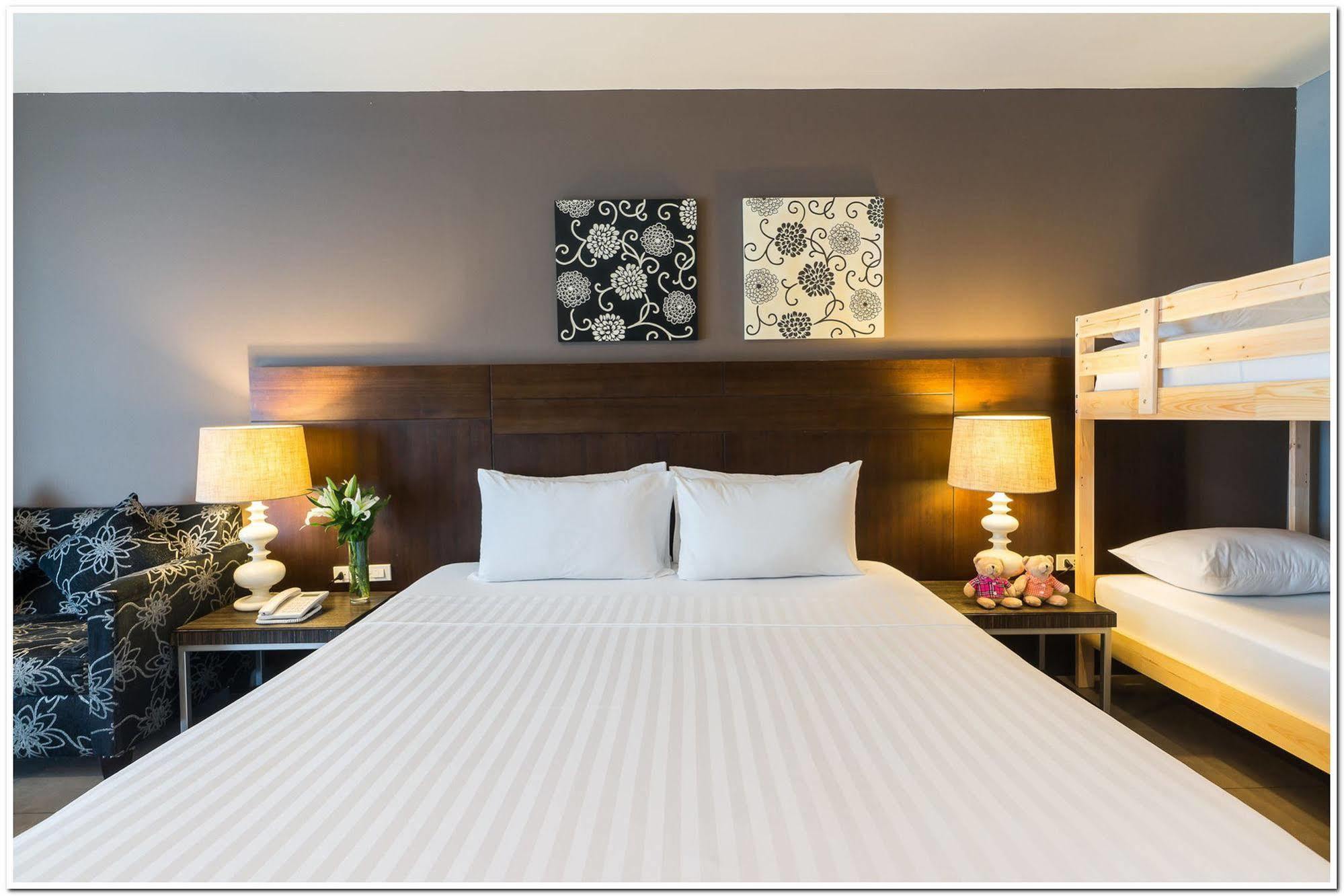 Sea Me Spring Hotel Pattaya Exterior foto